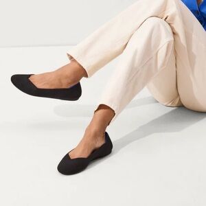 Rothys Women’s Size 9 Round Toe Flats in Black